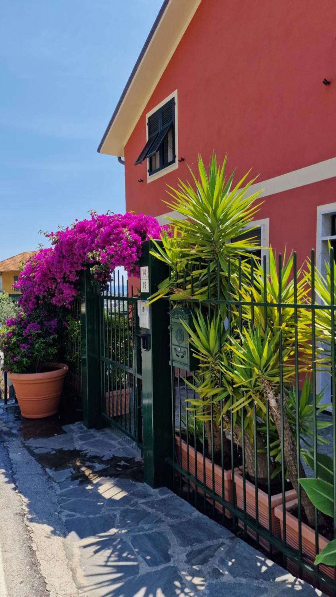 קיאברי Villa Delle Rose מראה חיצוני תמונה